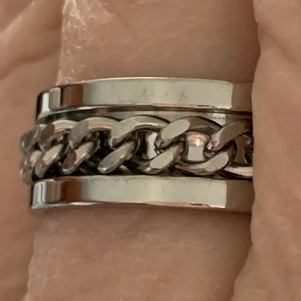 Spinner Chain Band Ring in Stainless Steel